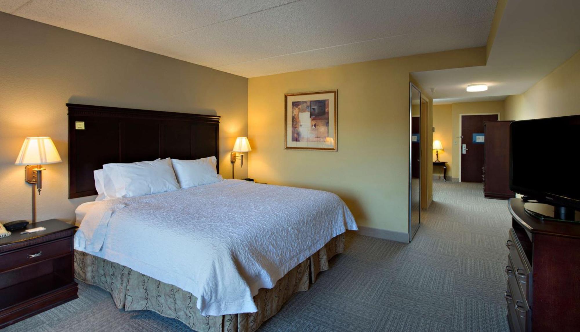Hampton Inn Bennington Exterior photo